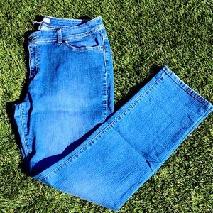 Chico’s Jeans size 2R